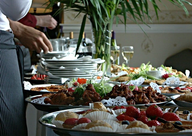 Catering Tips: How Much Food Is Enough? - Italian Garden